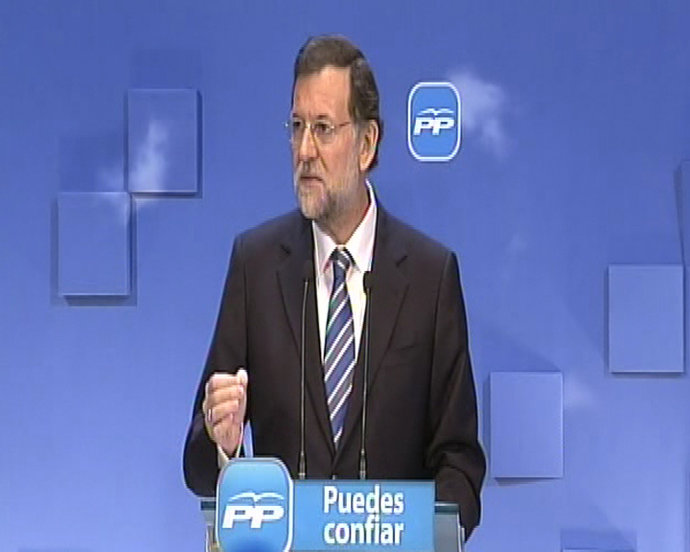 Rajoy dice que España "tiene sed de urnas" 