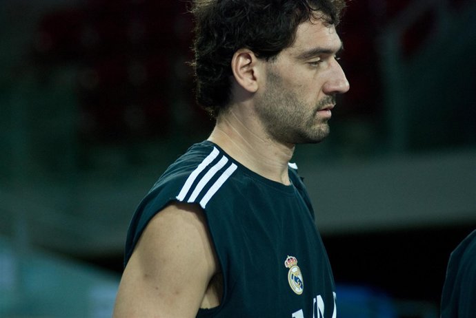 jorge garbajosa jugador real madrid baloncesto