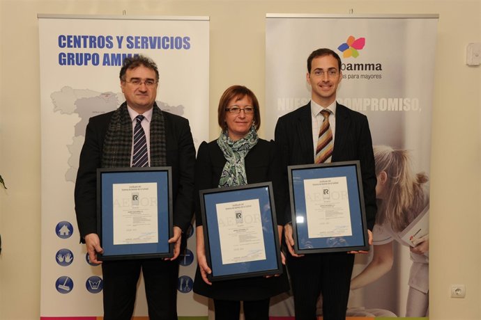 Santiago Garde, director de Amma Argaray, Azucena Salvador, directora de Amma Ob