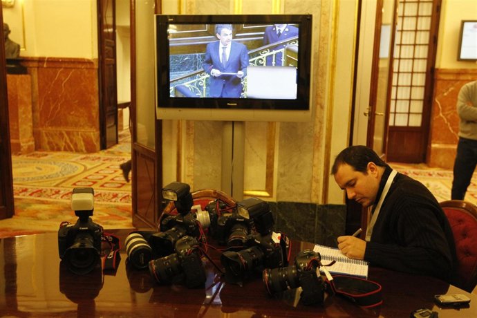 Plante de fotógrafos en el Congreso
