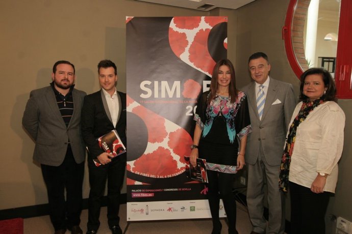 Presentación de Simof en Fibes.