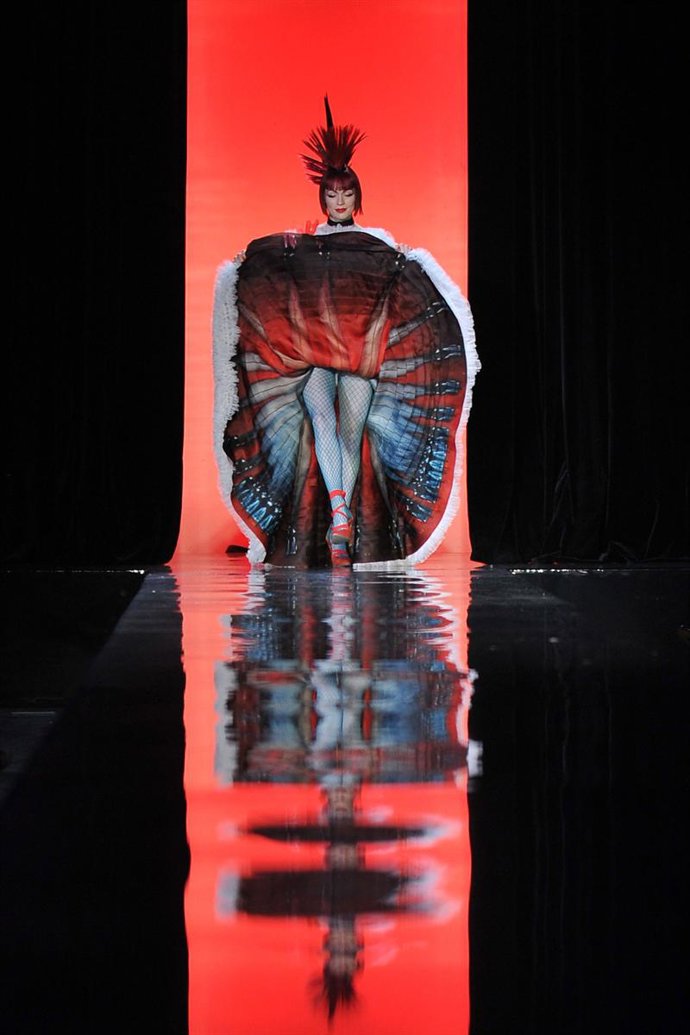 Desfile de Jean Paul Gaultier en la semana de la Alta Costura en París 
