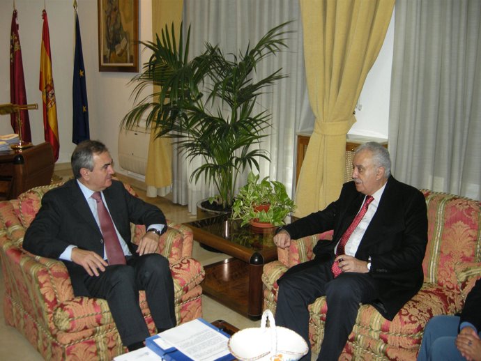 Rafael González Tovar y Galo Alfredo Chiriboga Zambrano