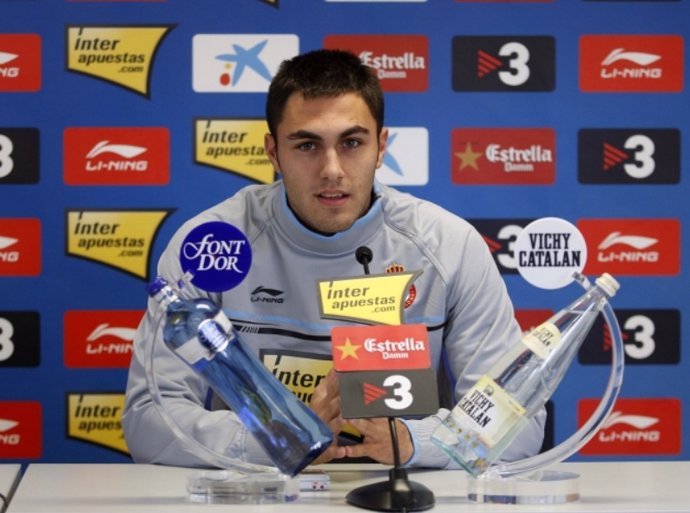 Víctor Ruiz, en rueda de prensa con el RCD Espanyol