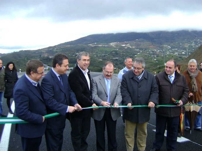 Foto Para Nota Sobre Carretera Puerto Pescaodres
