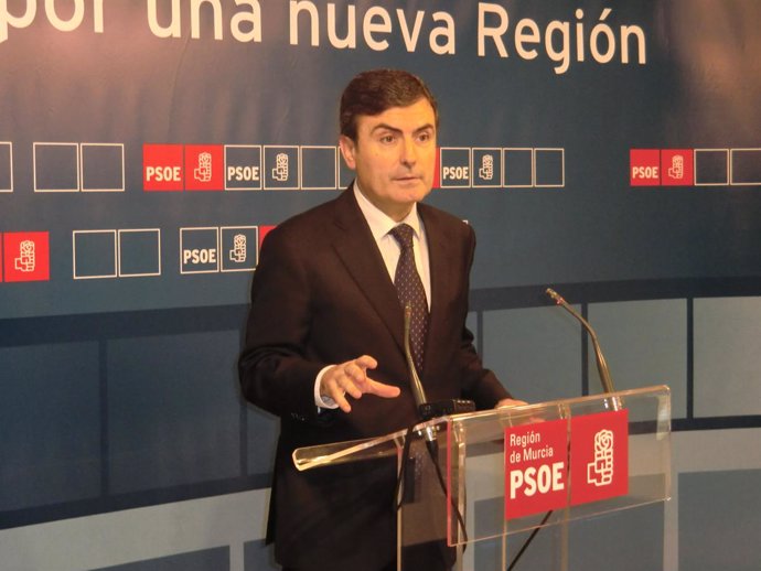 Pedro Saura en rueda de prensa