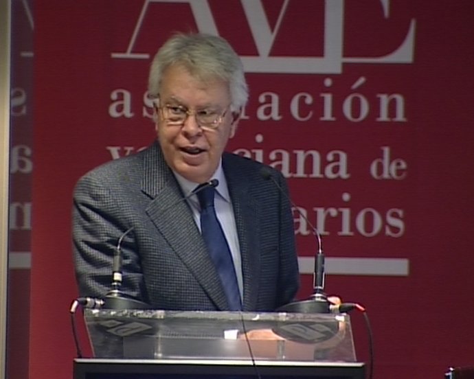 González pide el mayor respaldo a las reformas