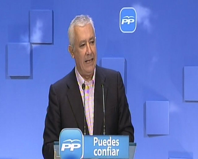 Arenas dice que en Andalucía no hay miedo al cambio