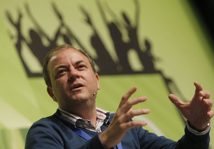 JOSE ANTONIO MONAGO EN EL 30 ANIVERSARIO DE NNGG, EN TOLEDO