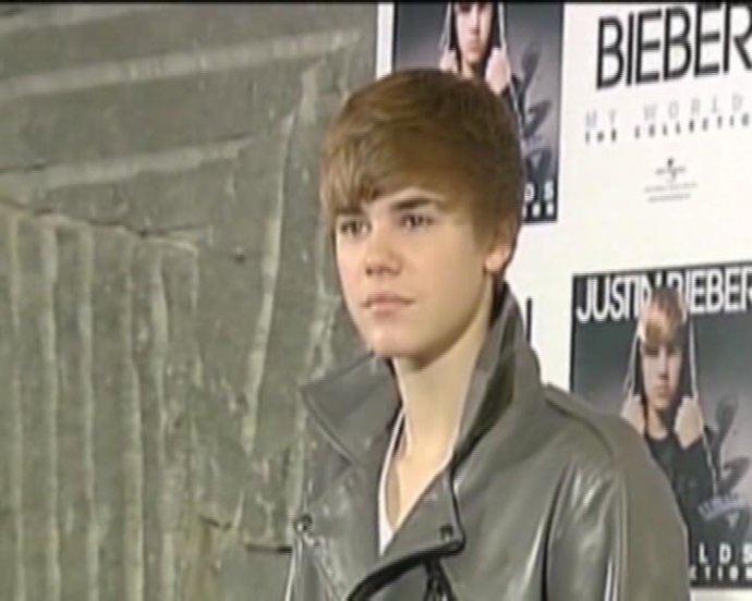 Justin Bieber saca su faceta más solidaria