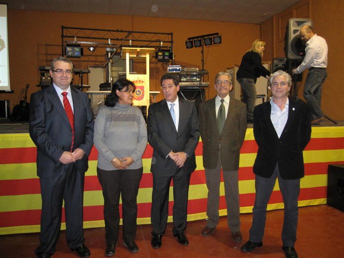 El consejero asiste a la entrega de premios