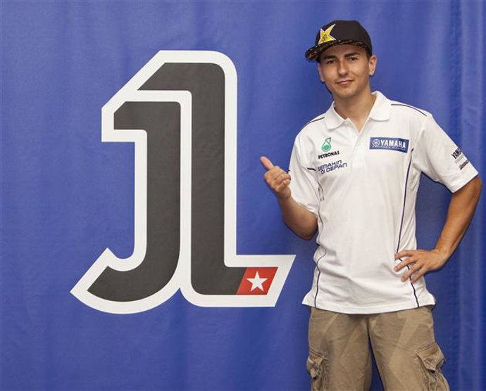 Jorge Lorenzo con su nuevo dorsal número uno