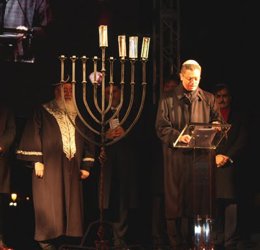 Alberto Ruiz-Gallardón en la celebración de Janucá en Madrid