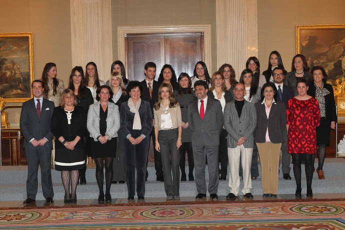 La princesa Letizia recibe a la Oficina de Voluntariado de la UPO