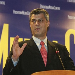thaci primer ministro de kosovo primer plano