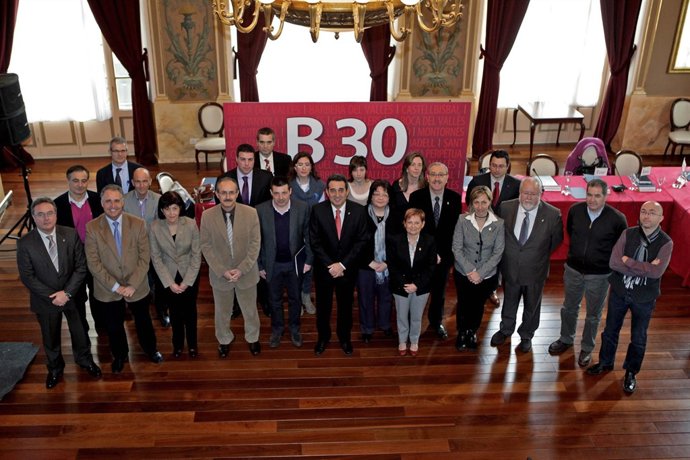 Manuel Bustos y los alcaldes vallesanos