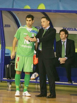 David Marín, dirigiendo un partido del Inter Movistar esta temporada