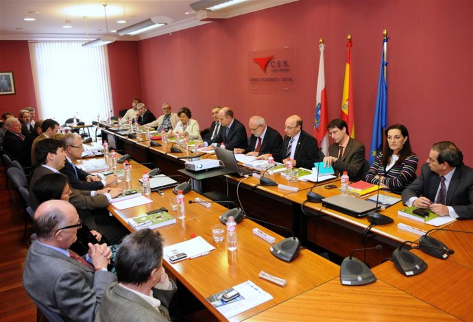 CES. Notas De Prensa. Visita Rector UC