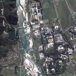 Imagen de satélite del reactor nuclear de Yongbyon