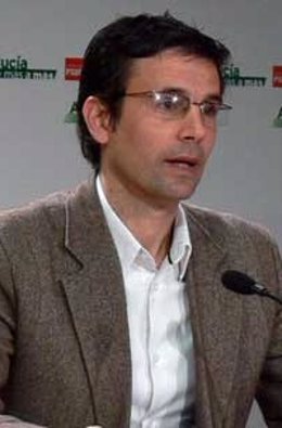 El delegado de Economía e Innovación de la Junta en Granada, Francisco Cuenca