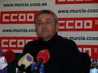 Sindicatos denuncian una carta amenazante de la Comunidad en la que se prohíben concentraciones en centros educativos