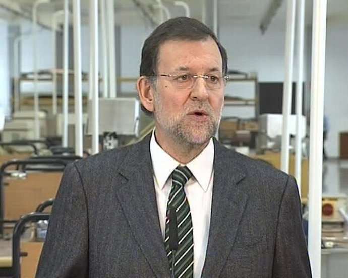 Rajoy critica la Ley de Cajas de Salgado