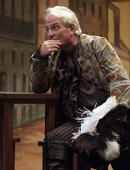 Pepe Sancho en 'Los intereses creados'