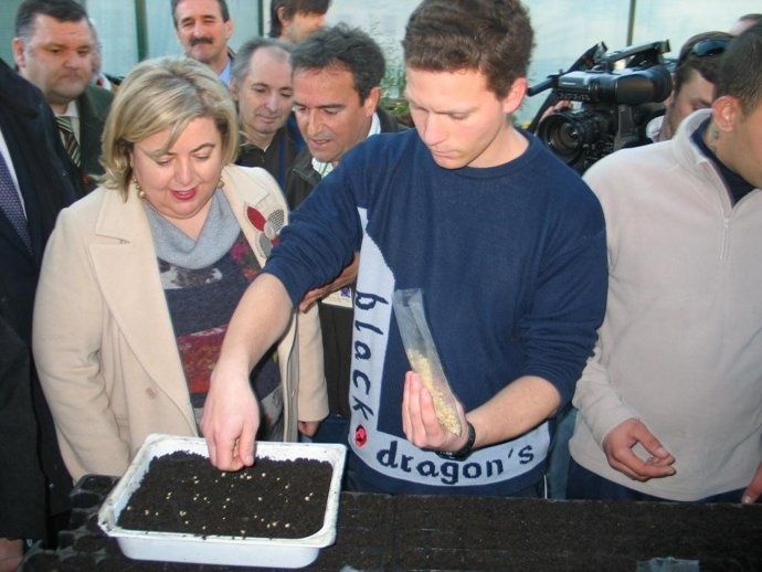 Aguilera visita el centro penitenciario.