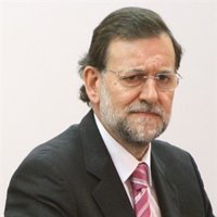 Rajoy, sobre el pacto social: "vamos a ver qué trae el Gobierno" 