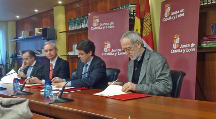 La Junta financiará sendos proyectos de la Organización de Estados Iberoamerican