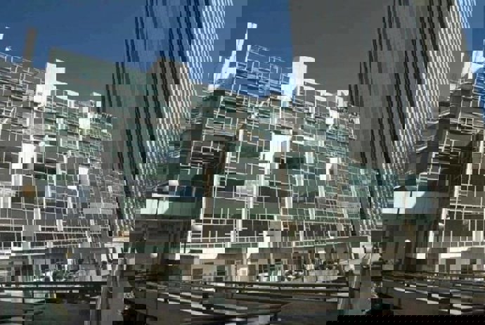 Edificio Sollube de Metrovacesa