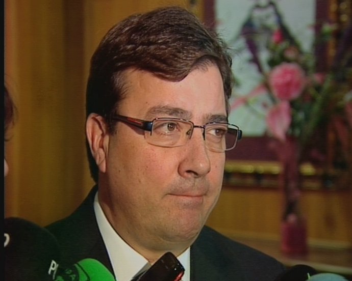 Vara Califica el acuerdo económico y social de "magnífico"