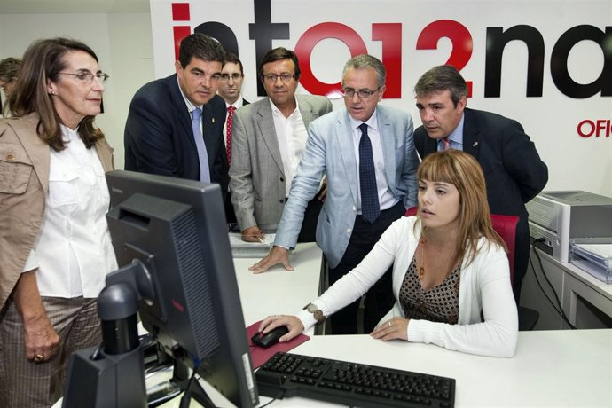 Inauguración de la Oficina de Atención Infonavarra 012 de Tudela.