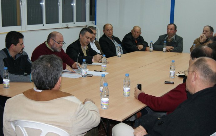 El candidato del PSOE a la Alcaldía de Almería, Juan Carlos Usero, se reúne con 