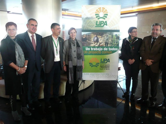 Autoridades políticas asistentes al sector Congreso Regional de UPA Murcia