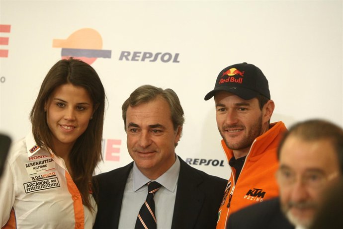 Carlos Sainz, participó en los Desayunos Deportivos de EP