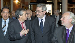 Ávila, antes de presentar la conferencia del ministro de la Presidencia