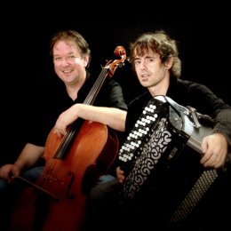 Nota De Prensa: El Grupo Neofusión, Formado Por Javier López Jaso Y David Johnst