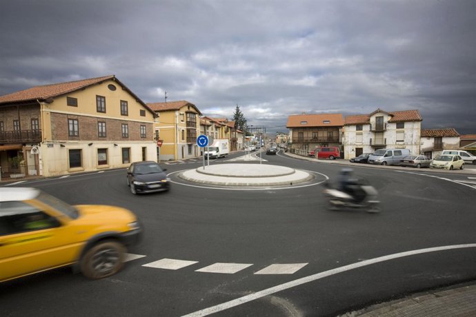 Nueva rotonda en Camargo