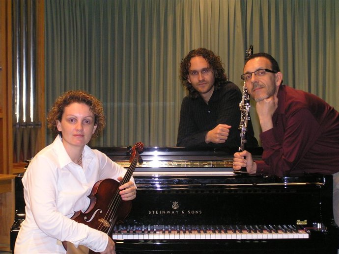 Grupo de música de cámara del grupo Resonare Trío 
