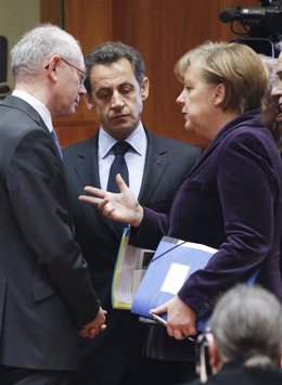 Merkel y Sarkozy, en la cumbre de Bruselas