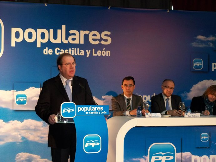 Juan Vicente Herrera comparece ante la Junta Directiva del PP de Castilla y León