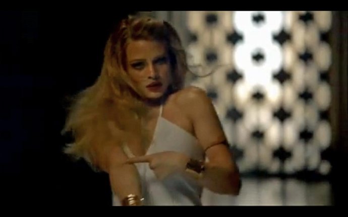 La modelo Melanie Thierry para YSL