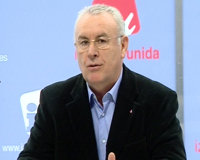 IU critica que Zapatero sea el "buen alumno neoliberal" de Merkel