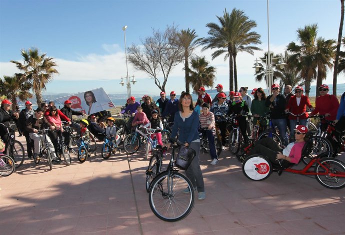 Gámez, durante un paseo en bici