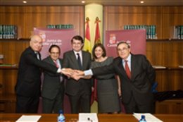 Firma de un convenio de colaboración entre el 112 y las empresas Iberdrola, Reps