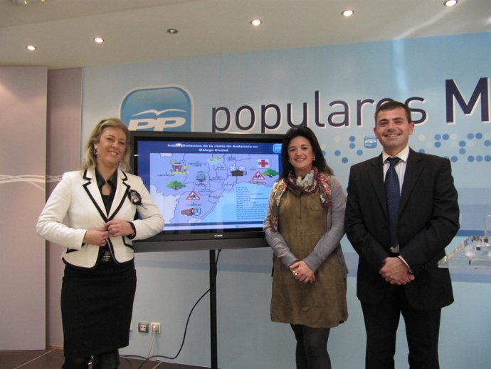 NP Y Foto PP Málaga