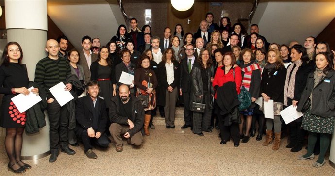 O conselleiro de Educación e Ordenación Universitaria, Xesús Vázquez Abad, entre