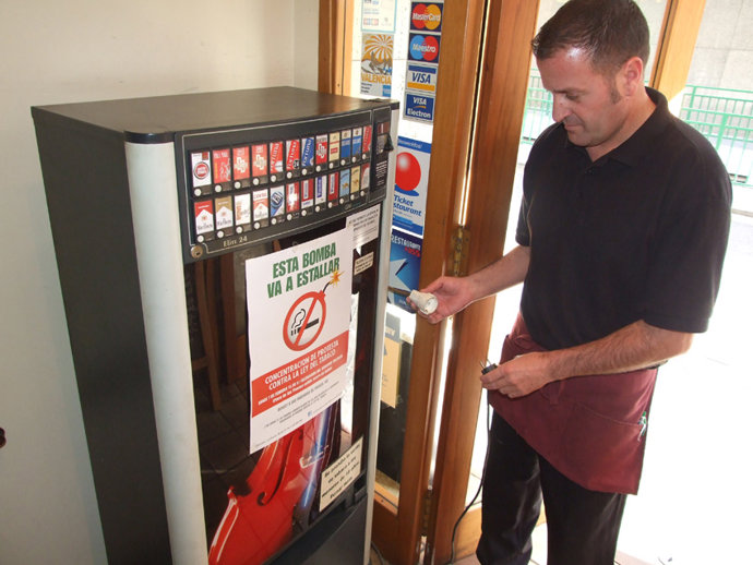 Comunicado FEHV: Concentracion Protesta Ley Tabaco