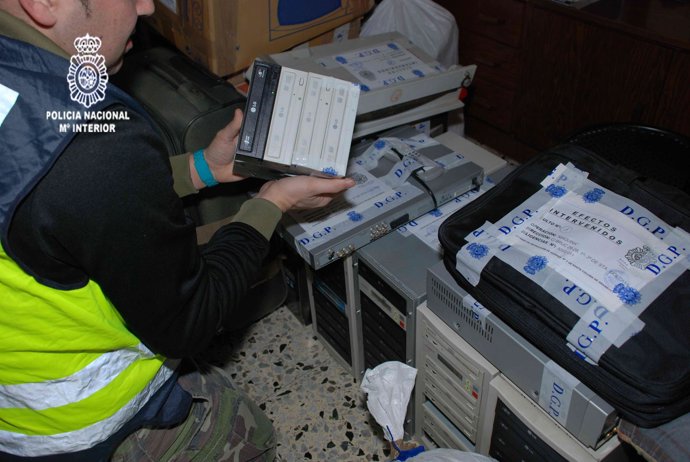 Operación contra la piratería